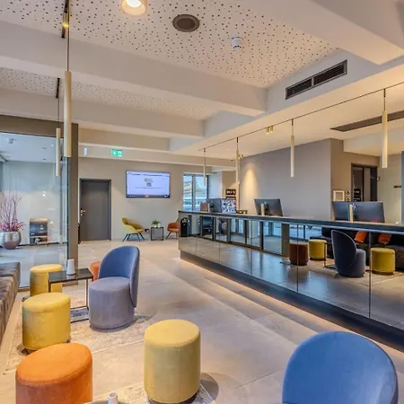 Hotel East Five Frankfurt 4*