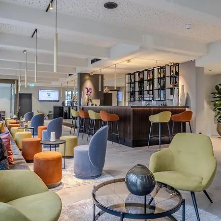 East Five Frankfurt 4*