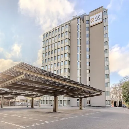 East Five Frankfurt Hotel