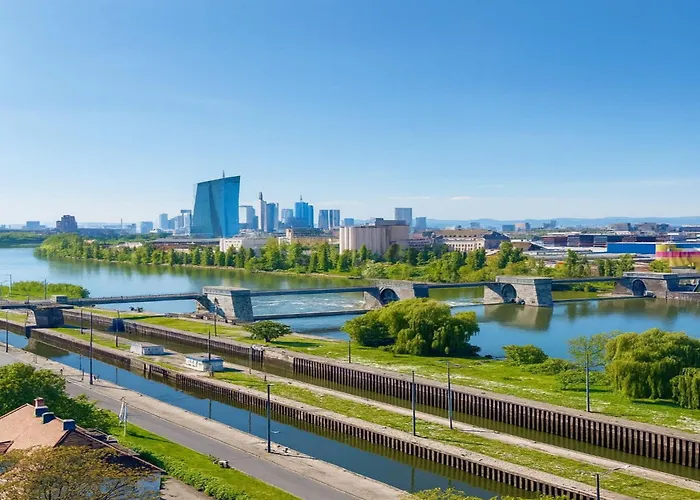 Отель East Five Frankfurt