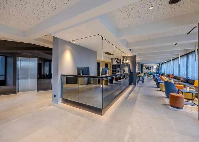 East Five Frankfurt Отель