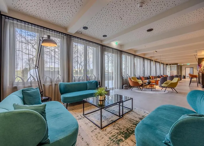 East Five Frankfurt Отель