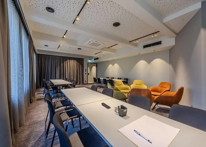 Отель East Five Frankfurt Оффенбах